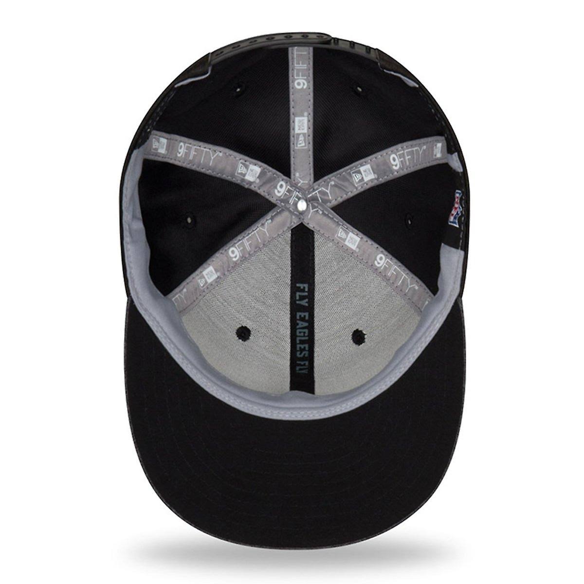 Black Snapback Cap W3043