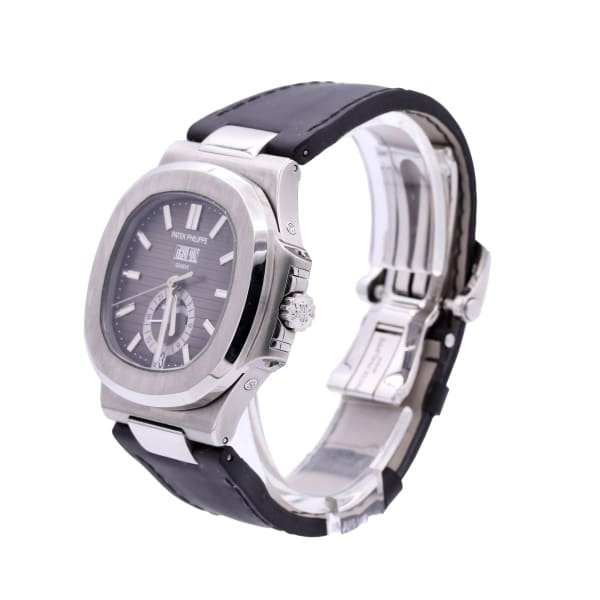 Black Dial 40.5mm V6900