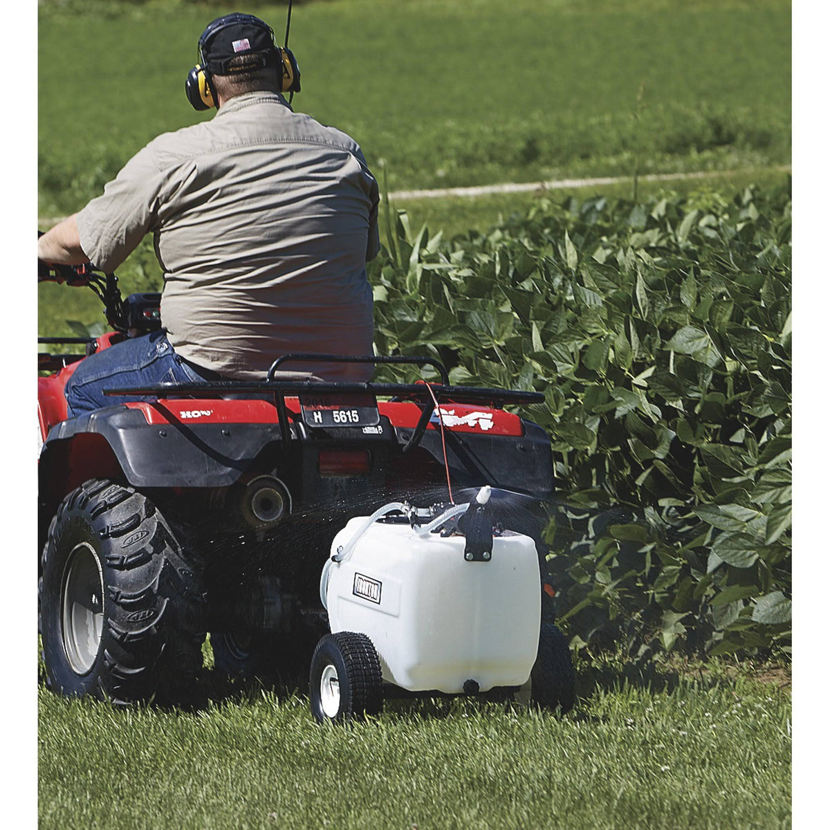 13 Gallons 12 Volt DC Tow-Behind Broadcast Sprayer M31800